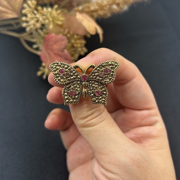 Vintage Jones New York Butterfly Brooch 1960s Brooch, Rhinestone Crystal Brooch - Picture 4 of 5